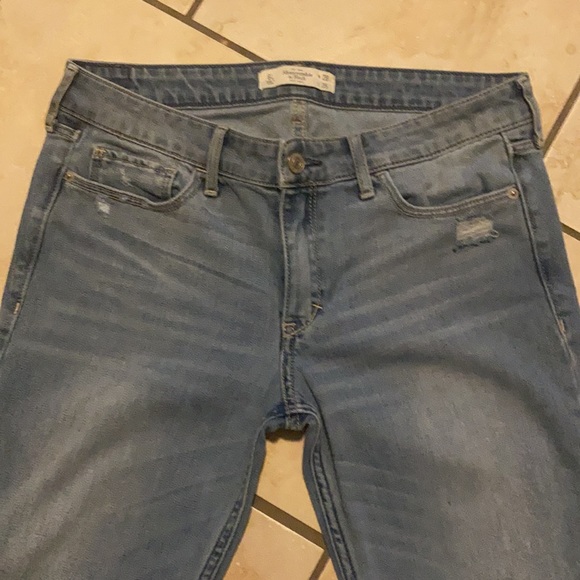 Abercrombie & Fitch Bootcut Jean - Picture 7 of 9